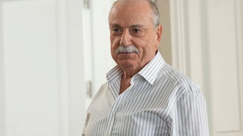 Türk televizyonlarının duayen ismi Engin Şenkan kimdir? İşte biyografisi!