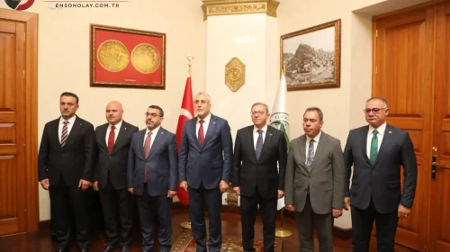 Çalışma ve Sosyal Güvenlik Bakanı Vedat Işıkhan Kars’ta