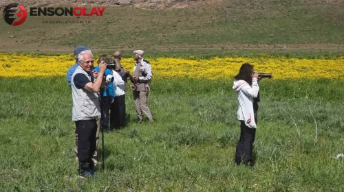 Dostlar fotoğraf grubu van'ın sulak alanlarını görüntüledi