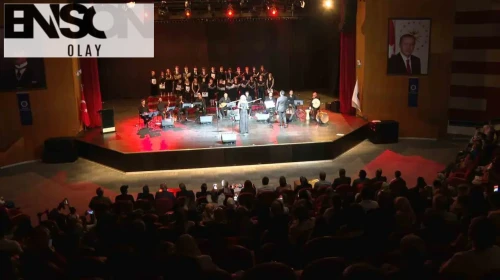 Erzurum’da Türkü Rüzgarı: Genç Yetenekler Sahne Tozunu Yuttu