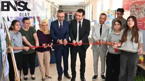 Yenipazar'da yıl sonu sergisi açıldı