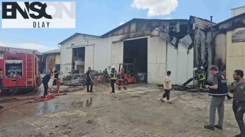 Elazığ'da depo yangını kontrol altına alındı