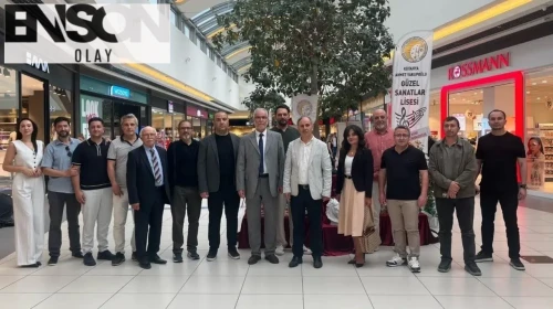 Genç Yeteneklerin Boya ile Kazandığı Zafer: Kütahya'nın Kalbini Fırça Darbeleriyle Fetheden Sanat Eserleri