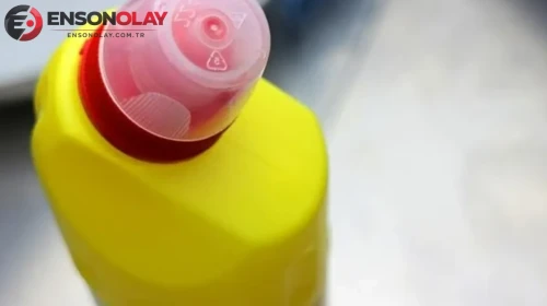 Çamaşır Suyu Lekesi Çıkar mı? Ağaran Kıyafetler Nasıl Kurtarılır?