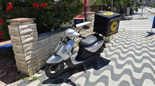 Motokuryeden esprili uyarı: 'Çok borcum var, sorry'