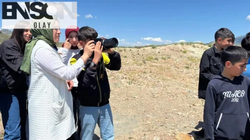 Gözlerini doğaya diktiler, keşif yolculuğuna çıktılar: Oltulu öğrenciler vahşi yaşamı araştırıyor