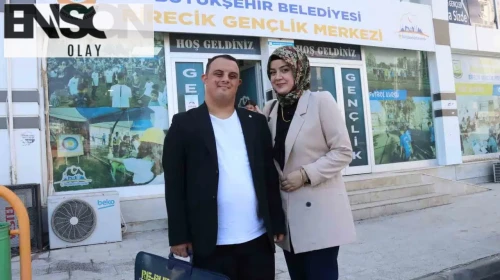 Fenerbahçe hayranı down sendromlu genç İbrahim Halil Aslan'ın azmi örnek oluyor