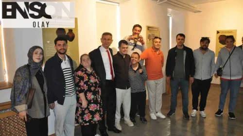 Muş Müzesi'nde Unutulmaz Bir Güne Tanıklık Edildi: Özel bireyler Tarihin Derinliklerine Yolculuk Yaptı