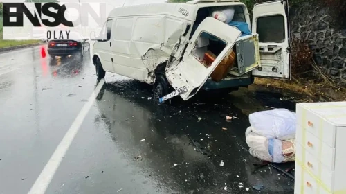 Ordu'da 3 aracın karıştığı kazada 6 kişi yaralandı