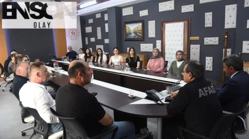 Eskişehir'de AFAD gönüllüsü öğrenciler ilk yardım sertifikalarını aldı