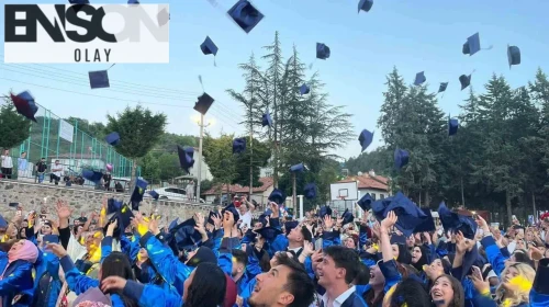 Şaphane MYO'da mezuniyet coşkusu