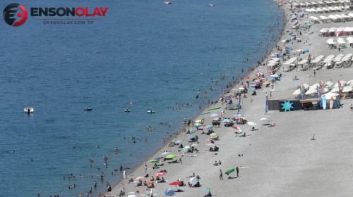 Antalya'da sıcak hava dalgası : Vatandaşlar sahile koştu
