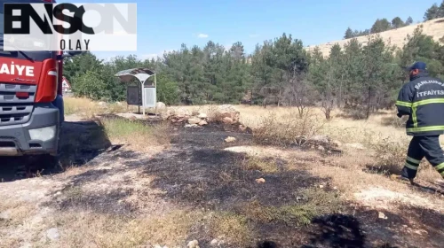 Karaköprü’de korkutan dumanlar: İtfaiye alevlere geçit vermedi