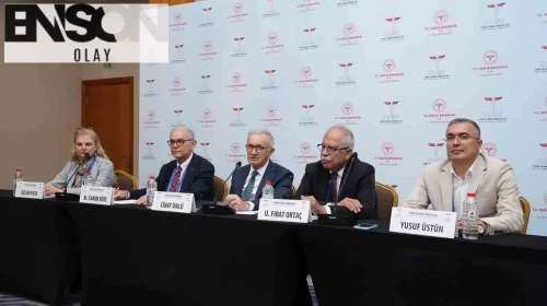 Sağlık Uzmanları Uyarıyor: İnternetten Alınan Doktor Tavsiyeleri Tehlikeli Olabilir