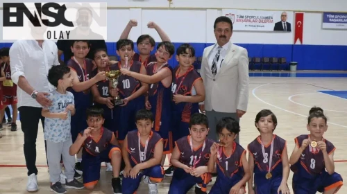 Minik sporcular Sivas'ta basketbol yarışıyla ter döktü