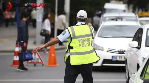 Trafikte tehlikeli manevra pahalıya patladı ! Hatalı sollama yapan sürücüye rekor ceza