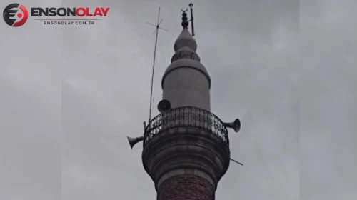 Haymana'da meydana gelen olayda camiye yıldırım düştü: Elektrik tesisatı tamamen hasar gördü