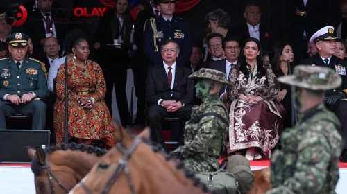 Kolombiya'da Yemin Krizi: Petro, Ordudan Tek Bir Sandalye İstemiyor