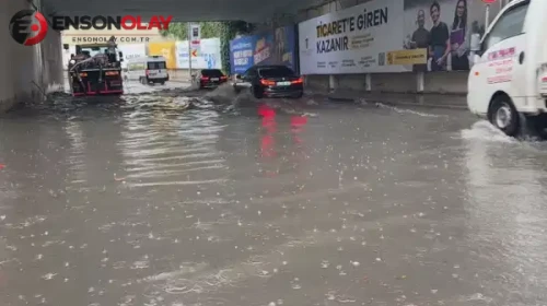 İstanbul'da ani yağmur hayatı olumsuz etkiledi: Zincirlikuyu alt geçidi sular altında kaldı