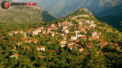 Herkes İtalya sanıyor ama Türkiye'de saklı köy: Sadece 1 saat uzaklıkta