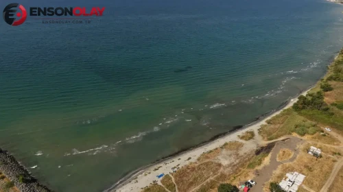 Tekirdağ sahilinde gerçekleştirilen temizlik çalışmasında 100 torba atık toplandı