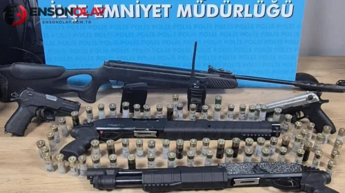 Eskişehir'de Silah Paylaşımı Yapan 2 Şüpheli Gözaltına Alındı