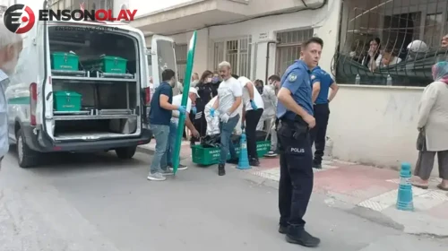 Manisa'da şoke eden olay : Hayatını kaybeden kardeşinin cesediyle 2 gün aynı evde yaşadı