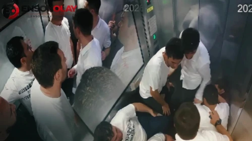 Dağıstan'da Dramatik Asansör Kazası: 6 Kişilik Asansöre 9 Kişi Binince Facia Yaşandı!