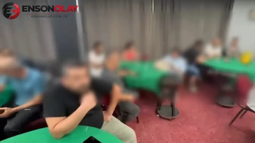 Manisa’da Bir Düğün Salonunda Gerçekleşen Operasyonda Gizli Odadan Kumar Malzemeleri Ele Geçirildi