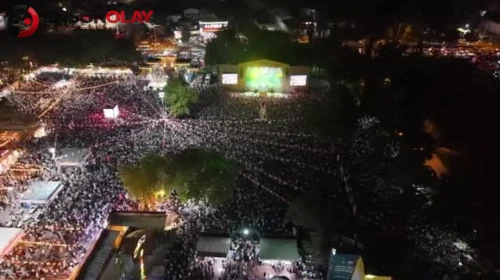 Funda Arar, Kahramanmaraş'ta Ağustos Fuarı'nda İzleyicilere Unutulmaz Anlar Yaşattı