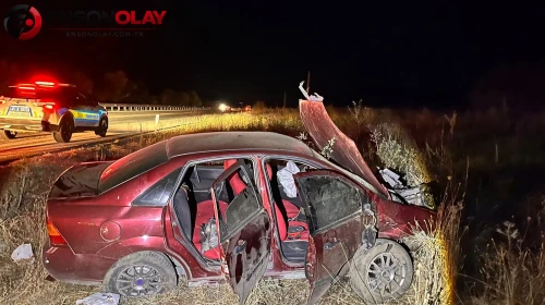 Manisa Kula'da Meydana Gelen Trafik Kazasında Otomobil Şarampole Uçtu, 2 Kişi Ağır Yaralandı!