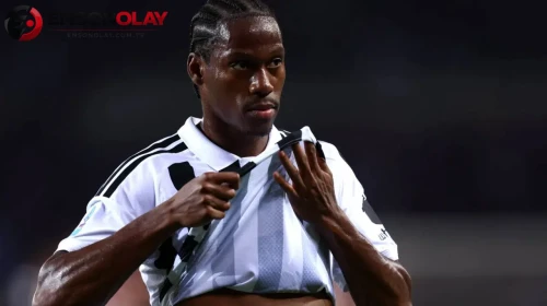 Galatasaray'a Jonathan David önerildi : Yönetim kurulu ikiye bölündü