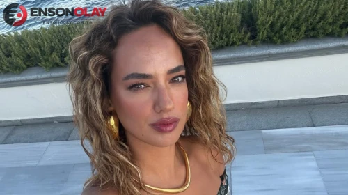 Seda Bakan'dan imaj değişikliği! Sarı saçlarına veda etti