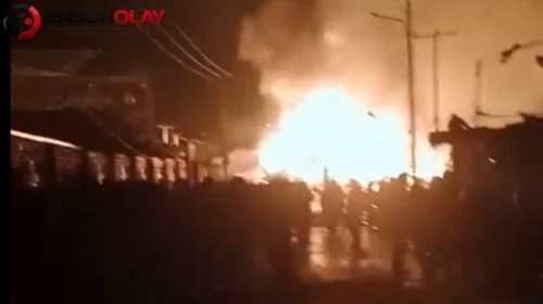 Endonezya'nın Papua eyaletinde çarşı yangını: 6'sı çocuk 11 kişi hayatını kaybetti