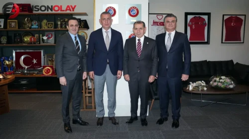 Galatasaray Başkanı Özbek, TFF Başkanı Hacıosmanoğlu'nu ziyaret etti