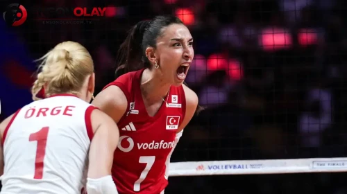 Hande Baladın'ın 29. yaşını sevgilisi Onuralp Bitim ile kutladı! Romantik kutlama tam not aldı