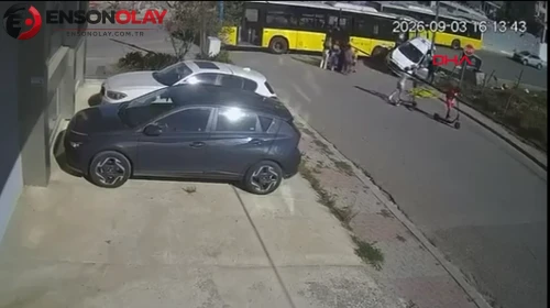 Sultanbeyli'de İETT otobüsü ile otomobil çarpıştı: Yaralılar var