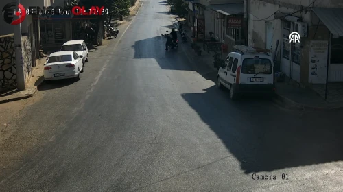 Yayaya çarpan motosikletin güvenlik kamerası görüntüleri ortaya çıktı