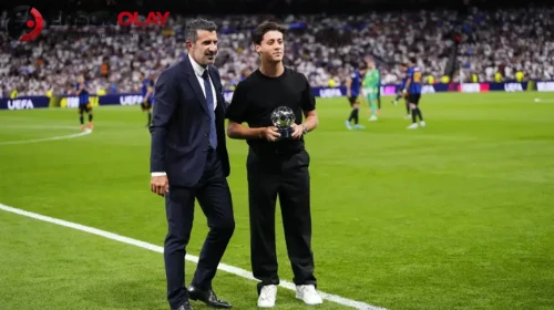 Arda Güler'in ödül törenindeki saati sosyal medyada gündem oldu