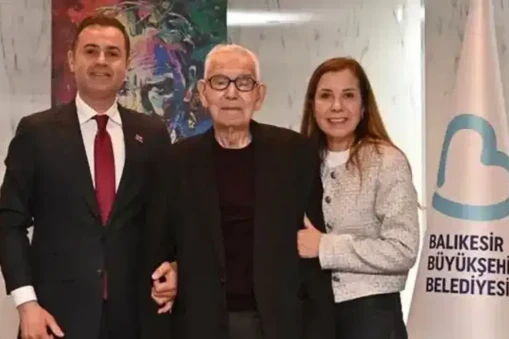 Hüseyin Ünal Öztozlu'nun Hayatı ve Vefatının Nedeni: Ahmet Akın'ın Kayınpederi Hayatını Kaybetti
