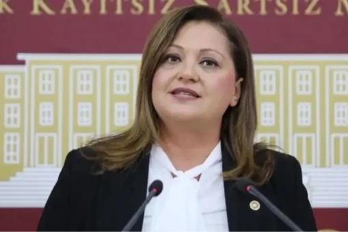 Türk televizyon dünyasının sevilen isimlerinden Burcu Köksal hakkında merak edilenler!