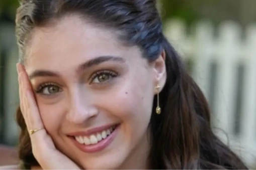 Ünlü oyuncu Cemre Baysel'in hayatına dair merak edilenler!