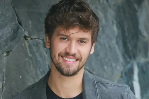 Survivor 2026 yarışmasının iddialı isimlerinden biri olan Serhan Onat'ın gizemi çözülüyor! Peki Serhan Onat kimdir, kaç yaşında ve nereli?