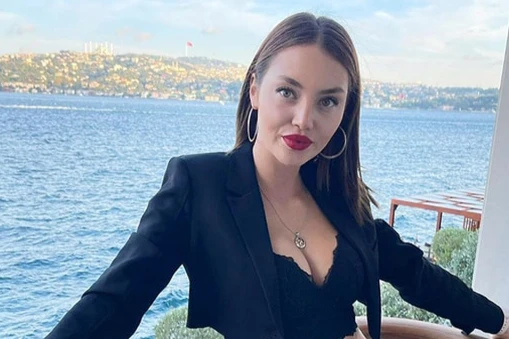 Kick boks sporcusu Büşra Karakaş'ın Rus turist Maria Avdienko'yu darp ettiği iddiaları gündemi salladı! Peki, Büşra Karakaş kimdir ve kaç yaşında?