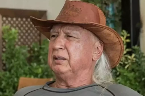 Türk sinema ve tiyatro dünyasının sevilen ismi Prof. Dr. Şener Üşümezsoy'un hayatı ve kariyeri merak konusu oldu!