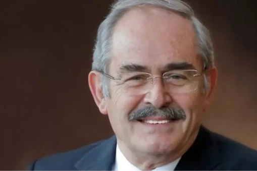 Eskişehir'in Yetiştirdiği Değer: Yılmaz Büyükerşen Siyaseti Bıraktı