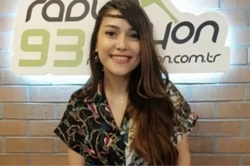 Zümrüt Çalışkan kimdir? Zümrüt Çalışkan kaç yaşında, nereli, kariyeri?Benzersiz Şekilde Özgünleştirilmiş Hali