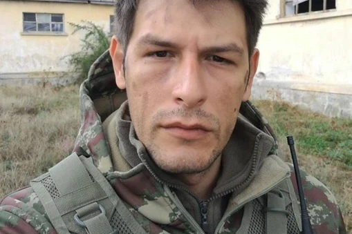 Fırat Albayram Kimdir? Fırat Albayram'ın Hayatı