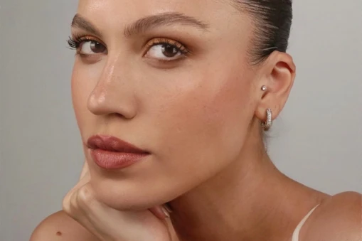 Duygu Özaslan Kimdir? Kaç Yaşında, Nereli, Boyu ve Kilosu Nedir?