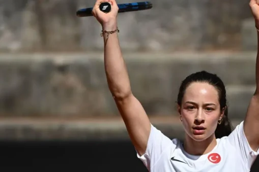 Zeynep Sönmez kimdir, kaç yaşında, aslen nerelidir?